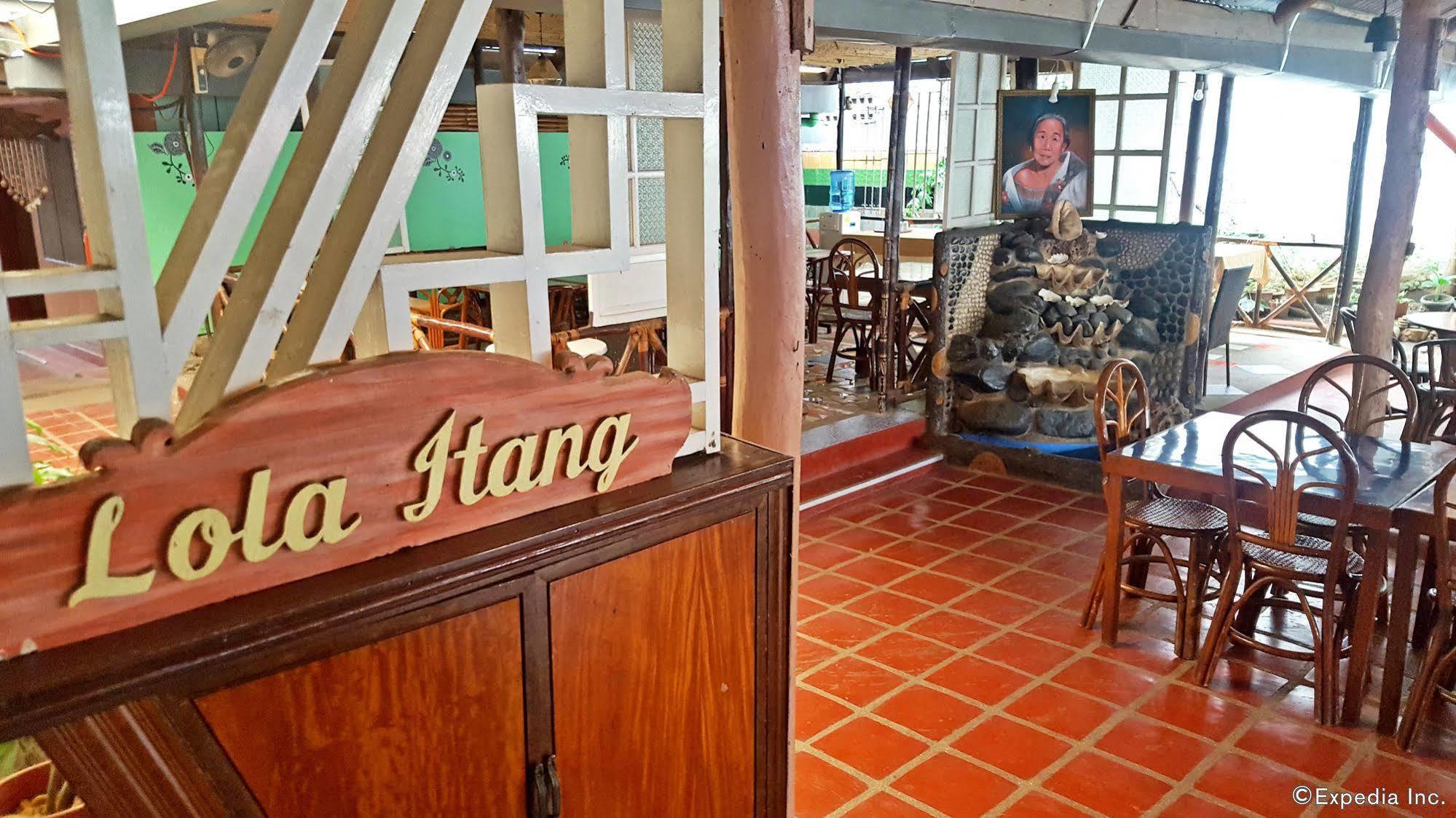 Lola Itang Pension House Tiniguiban Екстер'єр фото