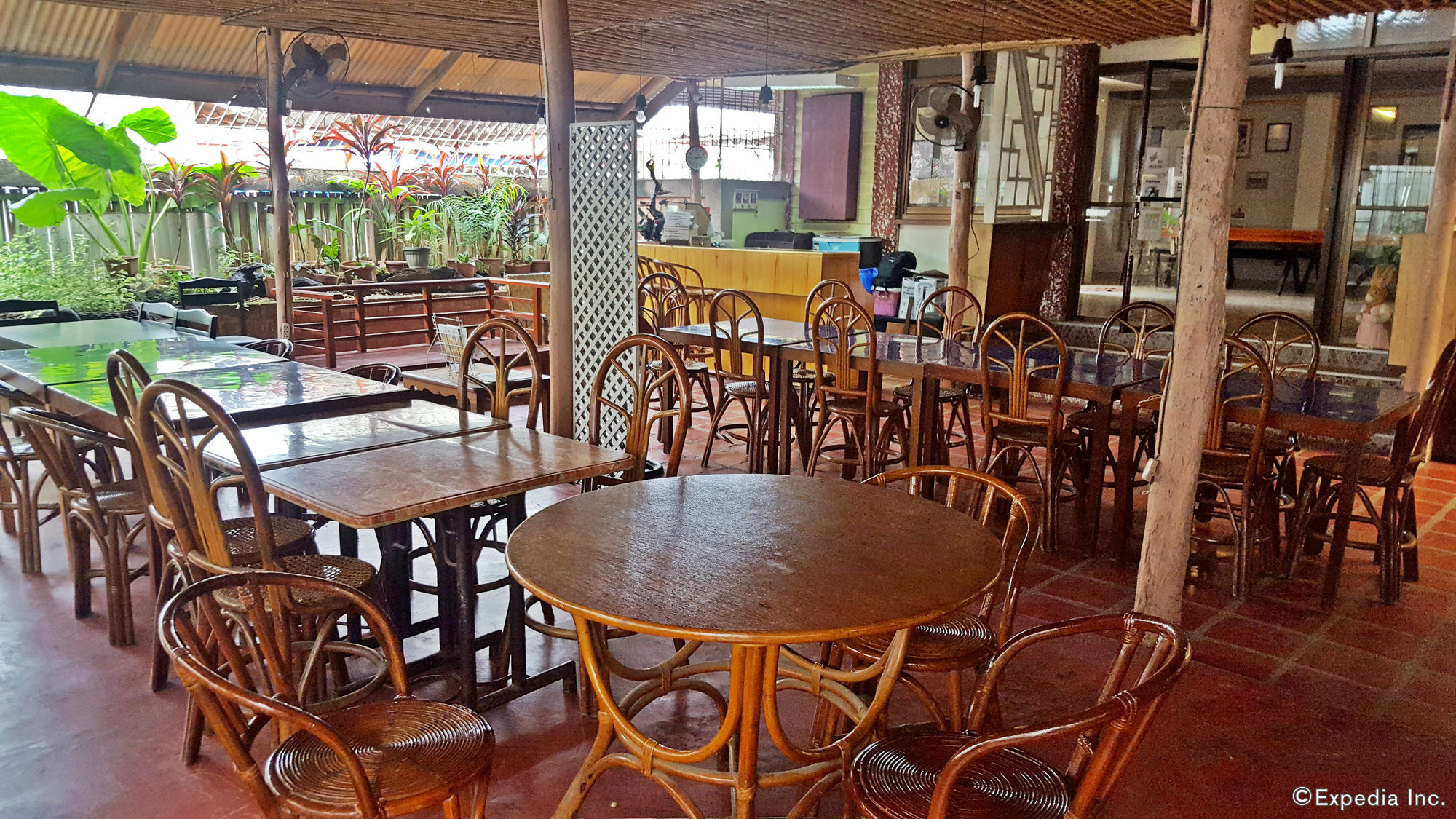 Lola Itang Pension House Tiniguiban Екстер'єр фото