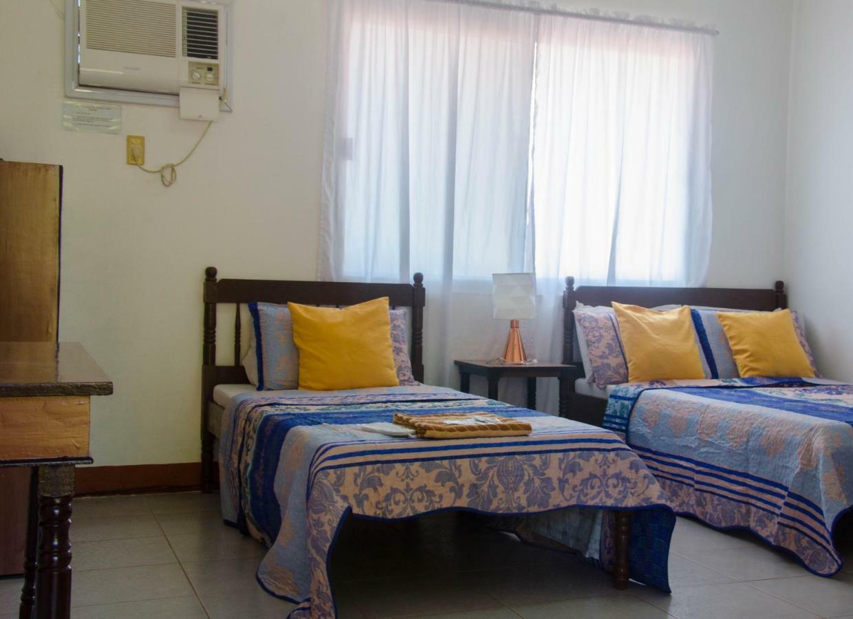 Lola Itang Pension House Tiniguiban Екстер'єр фото